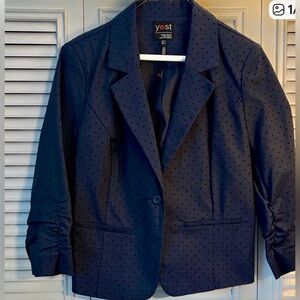 Yest Navy Polka Dot Blazer with 3/4 Ruched Sleeves Women’s Size 8